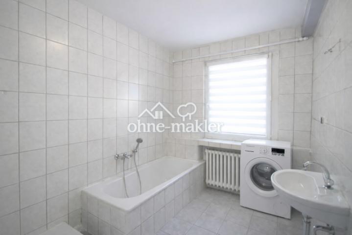 Badezimmer mit Dusche