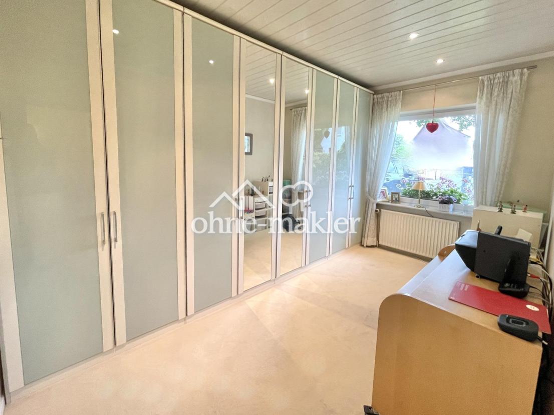 kleines (Schlaf)Zimmer o. Büro