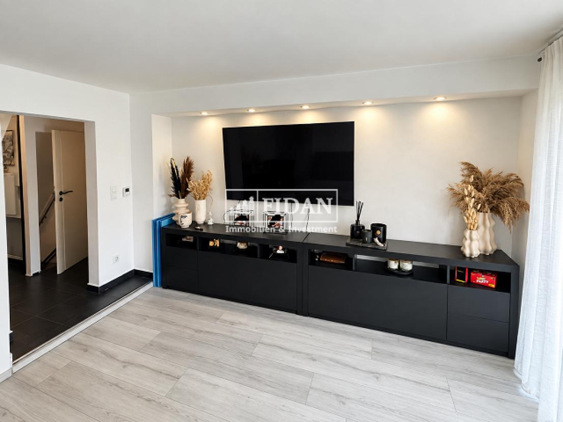 Wohnzimmer Ansicht 2