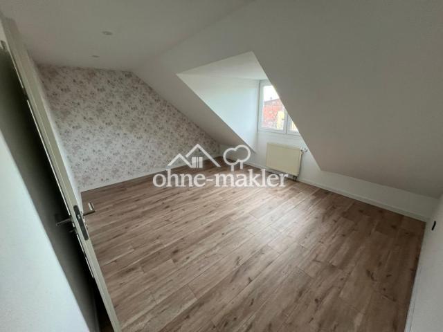 Schlafzimmer Links DG