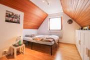 Schlafzimmer DG