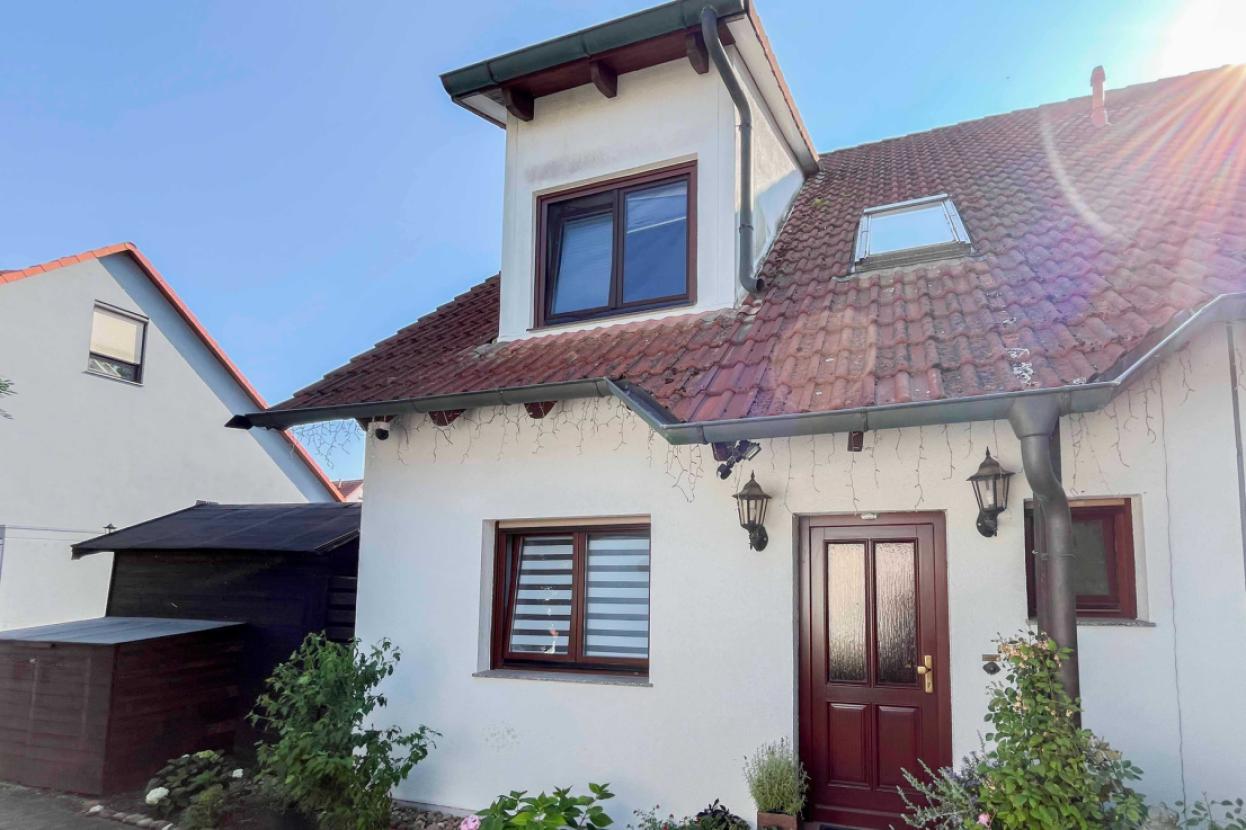 Vorderansicht Haus