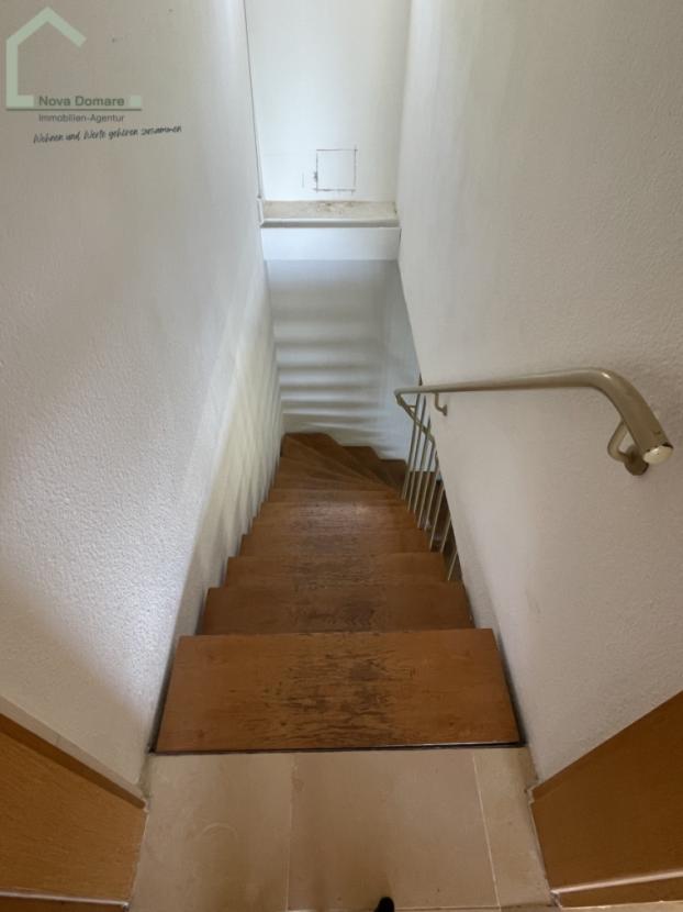 Treppenabgang in den Keller