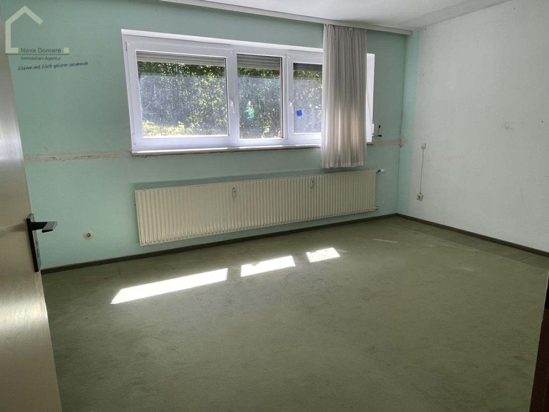 Schlafzimmer Untergeschoss