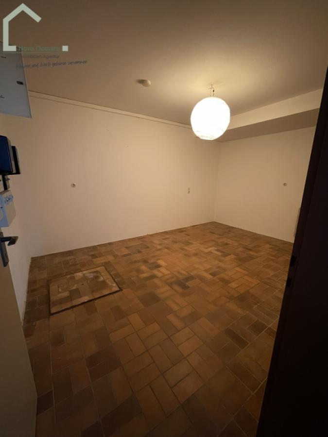 Zimmer im Untergeschoss