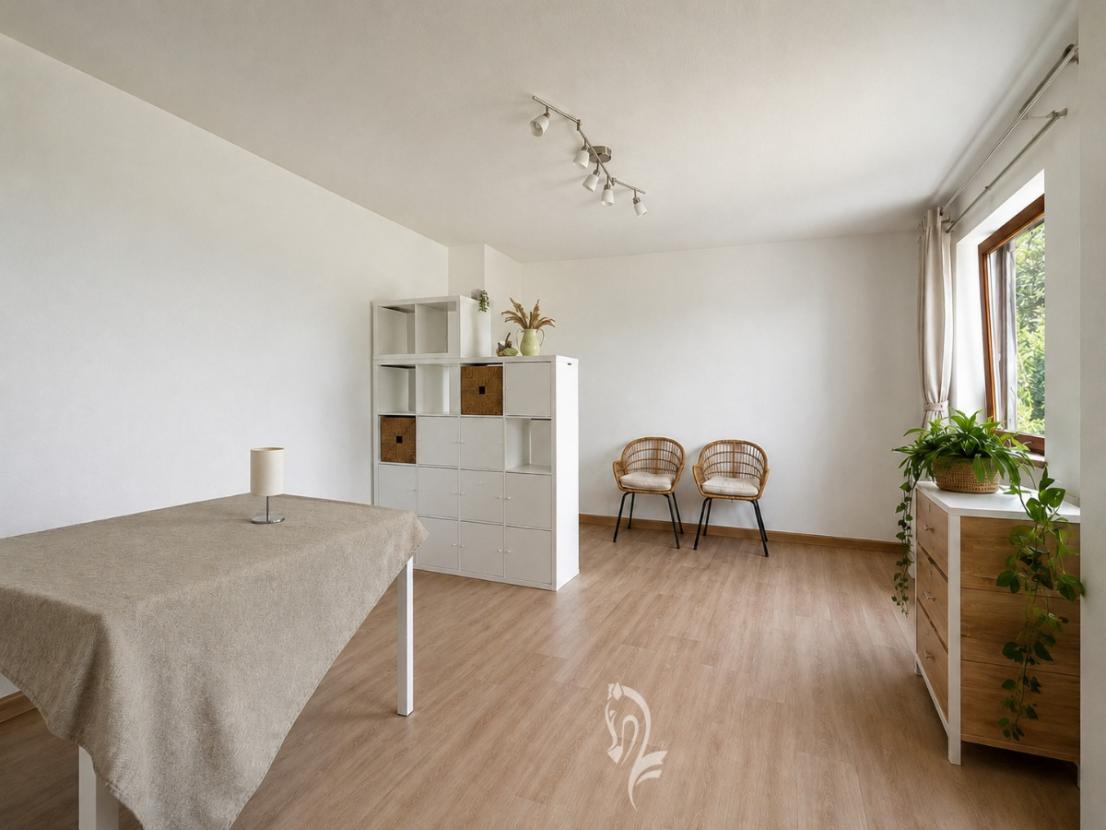 Wohnung 2 (Wohnen/Schlafen) KI optimiert