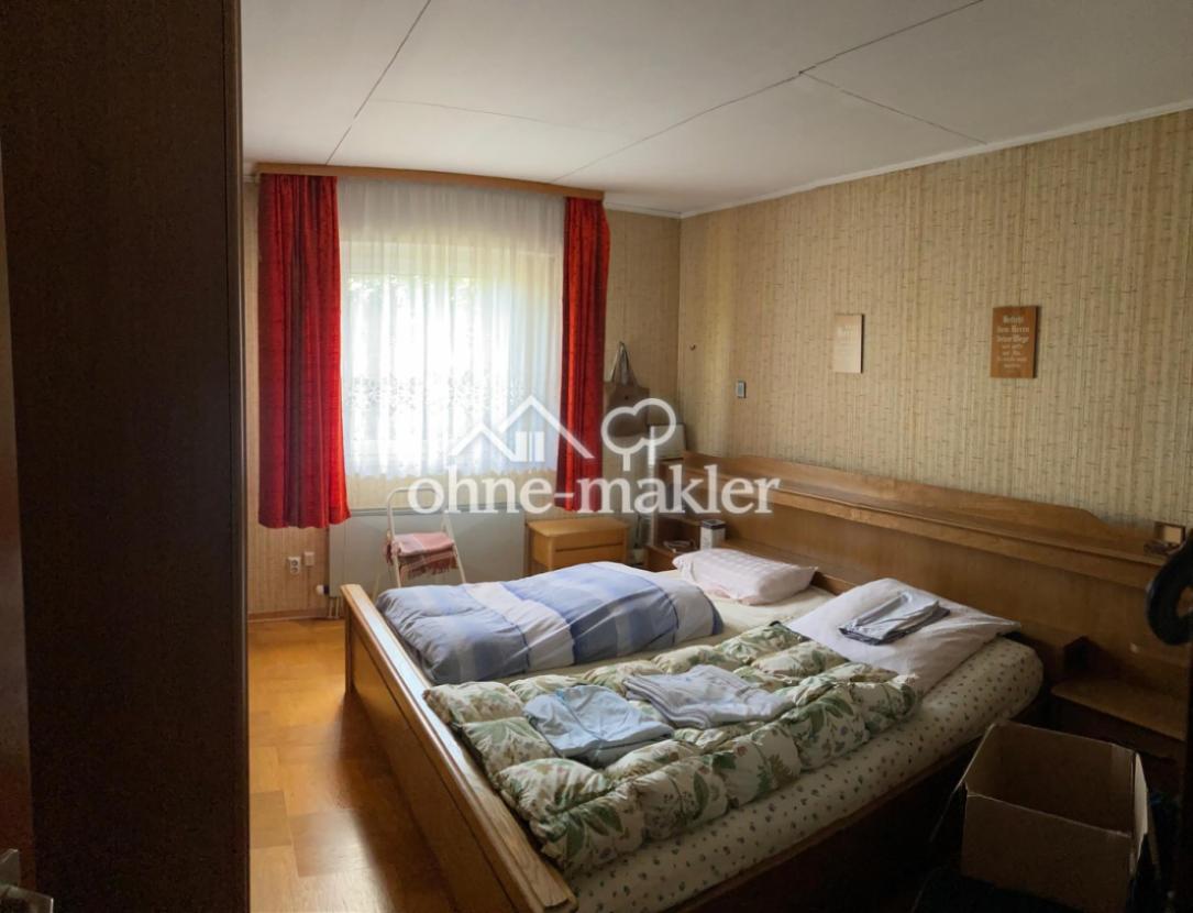 Schlafzimmer EG
