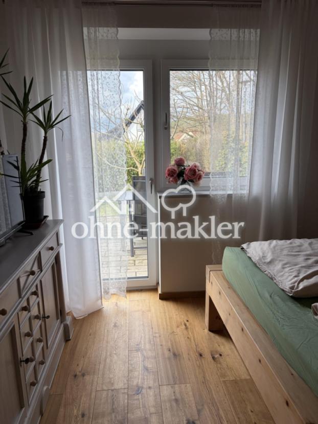 Schlafzimmer zur Terrasse