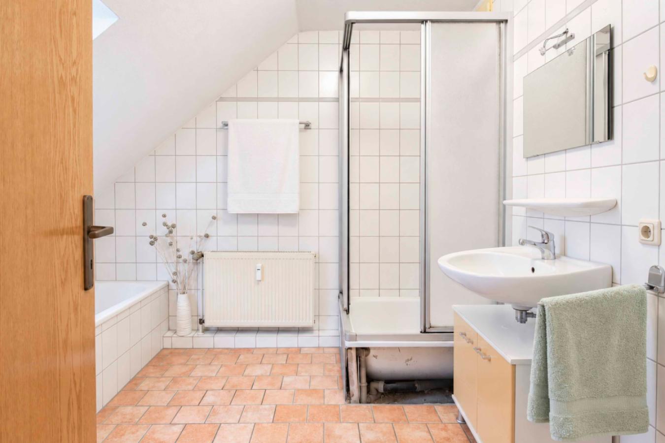 Badezimmer 2