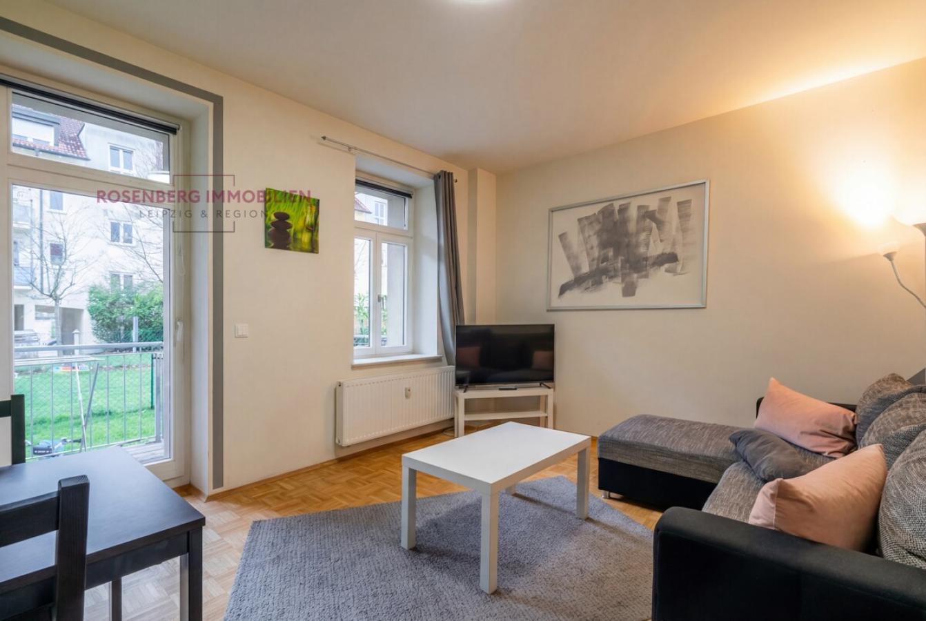 Möblierte 2-Zimmer-Wohnung mit Garten in Leipzig-Mockau zu vermieten_Wohnzimmer