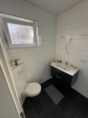 18 Bad WC Hygienebereich