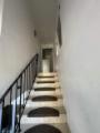 27 Treppe zur Hauptwohnung im OG