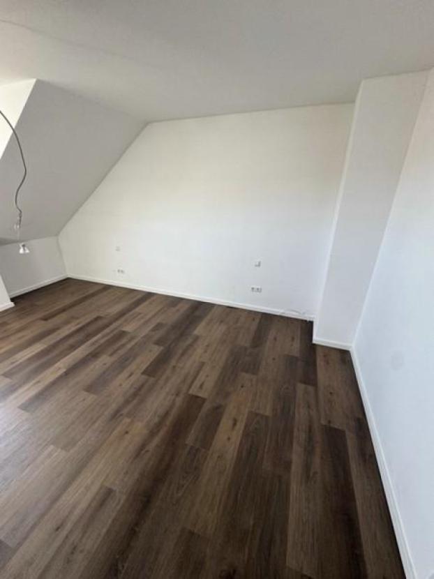 39 Raum im ausgebautem DG