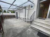 Hof mit Carport Ansicht 1