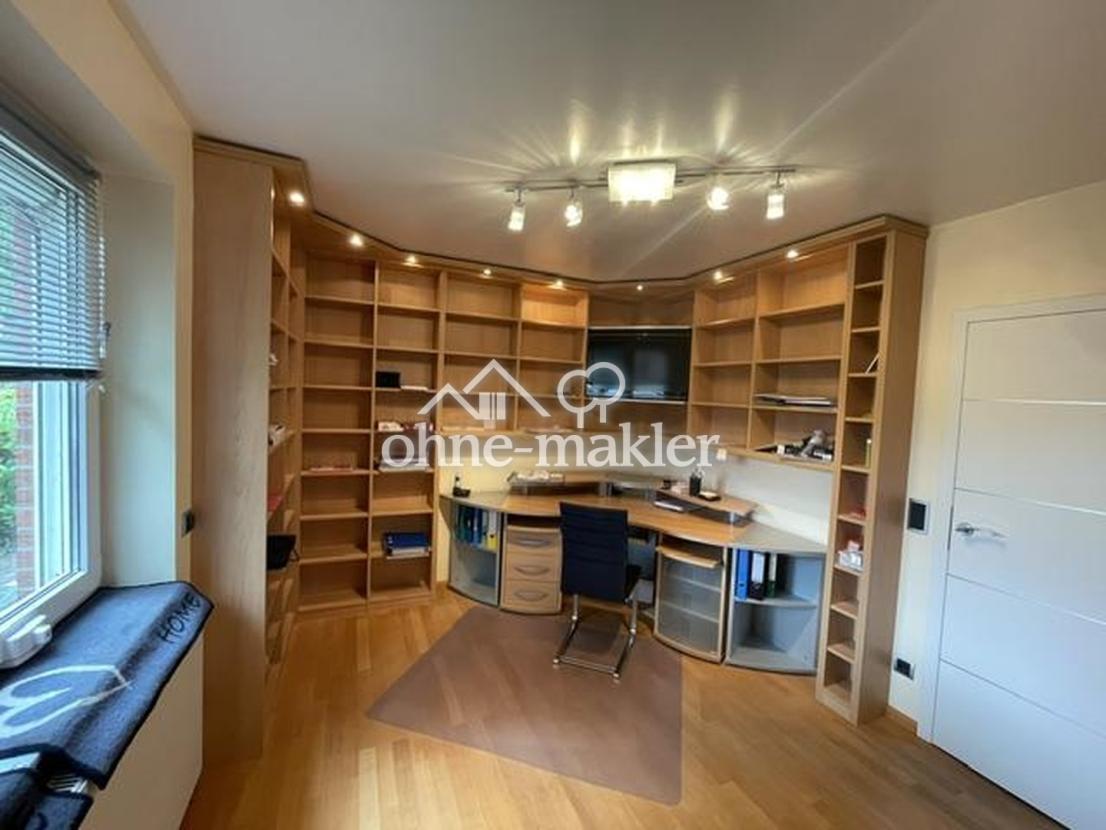 Arbeitszimmer 