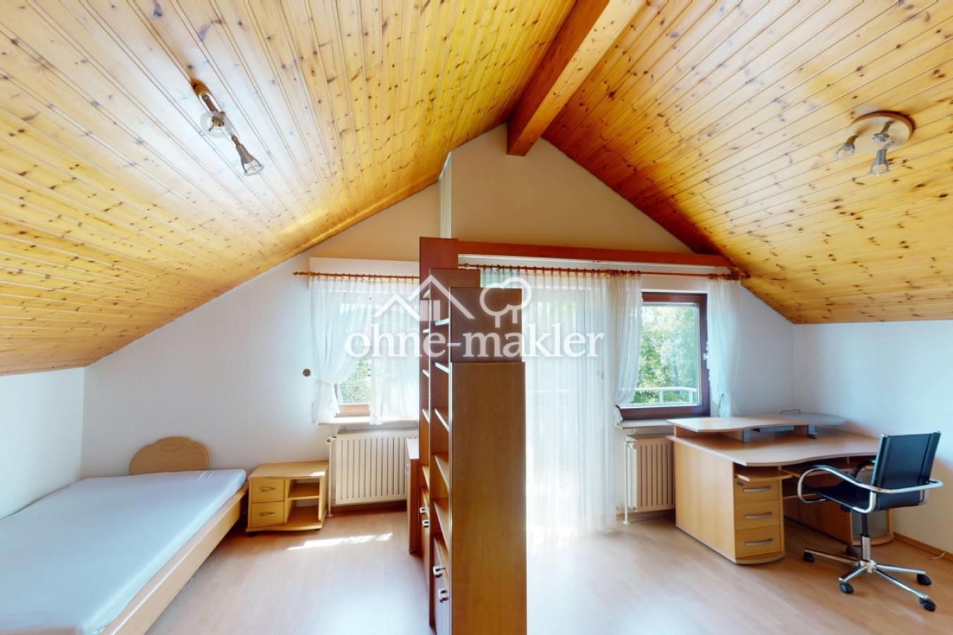 2. Schlafzimmer Oben