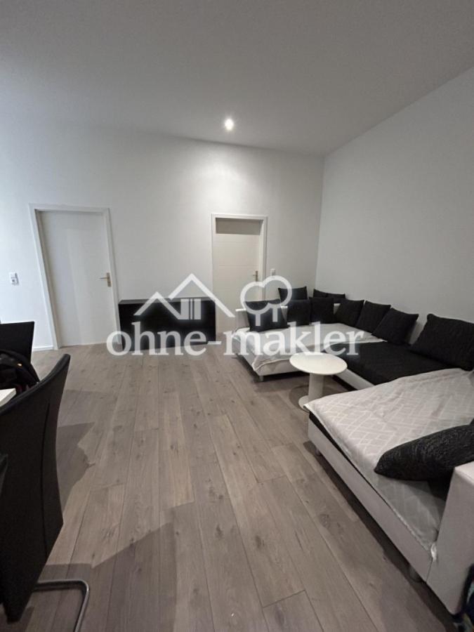 Weitläufiges Wohnzimmer