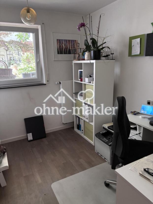 Büro / Home Office