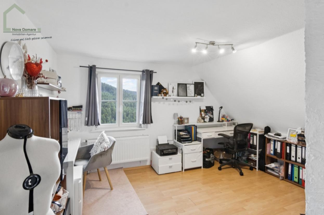 Arbeitszimmer DG