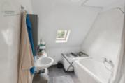 Badezimmer DG