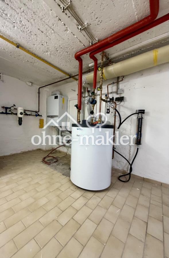 Heizungstechnik im Keller