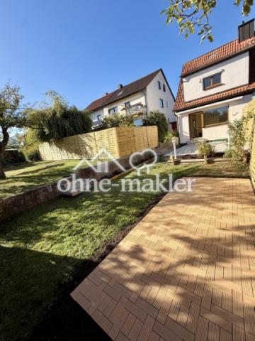 Garten mit Sonnenterrasse