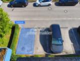 Parkplatz (vom Schlafzimmer)