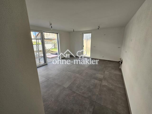 Küche mit Wohn-/Esszimmer