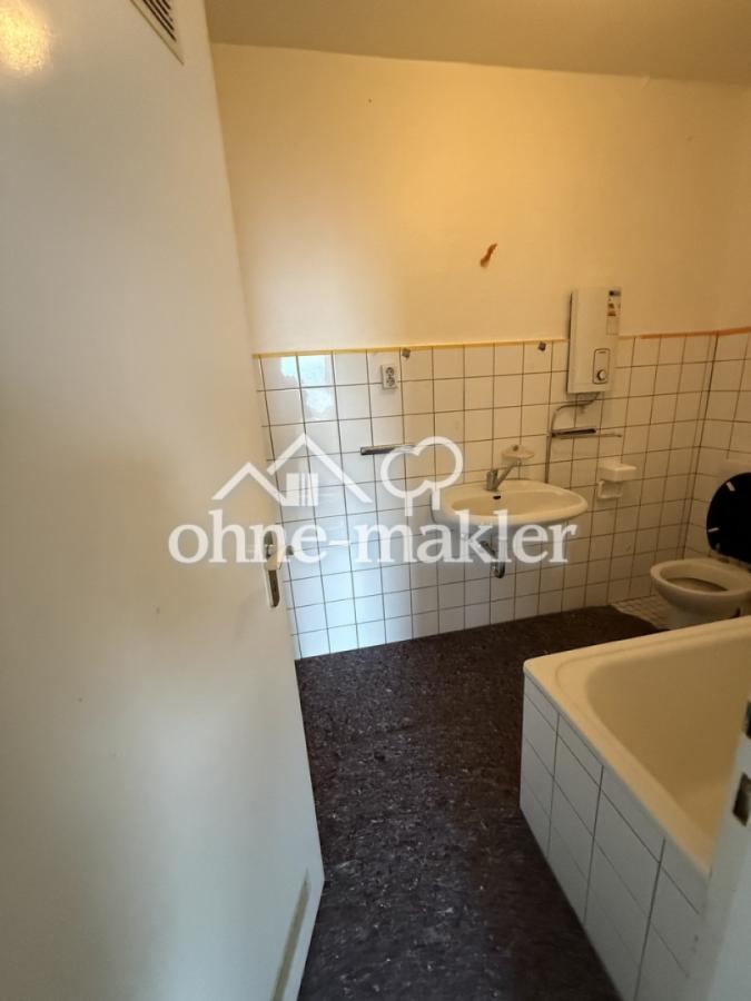 Badezimmer mit Badewanne