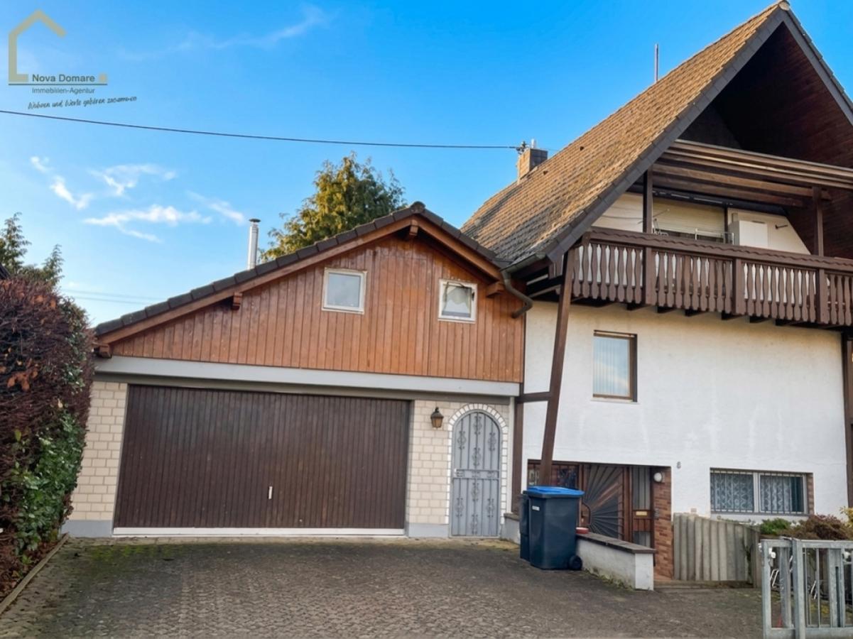 Aufnahme Straße - KI-generiert