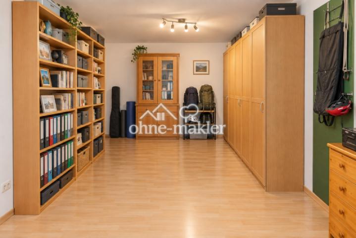 Keller Hobbyraum Schrank