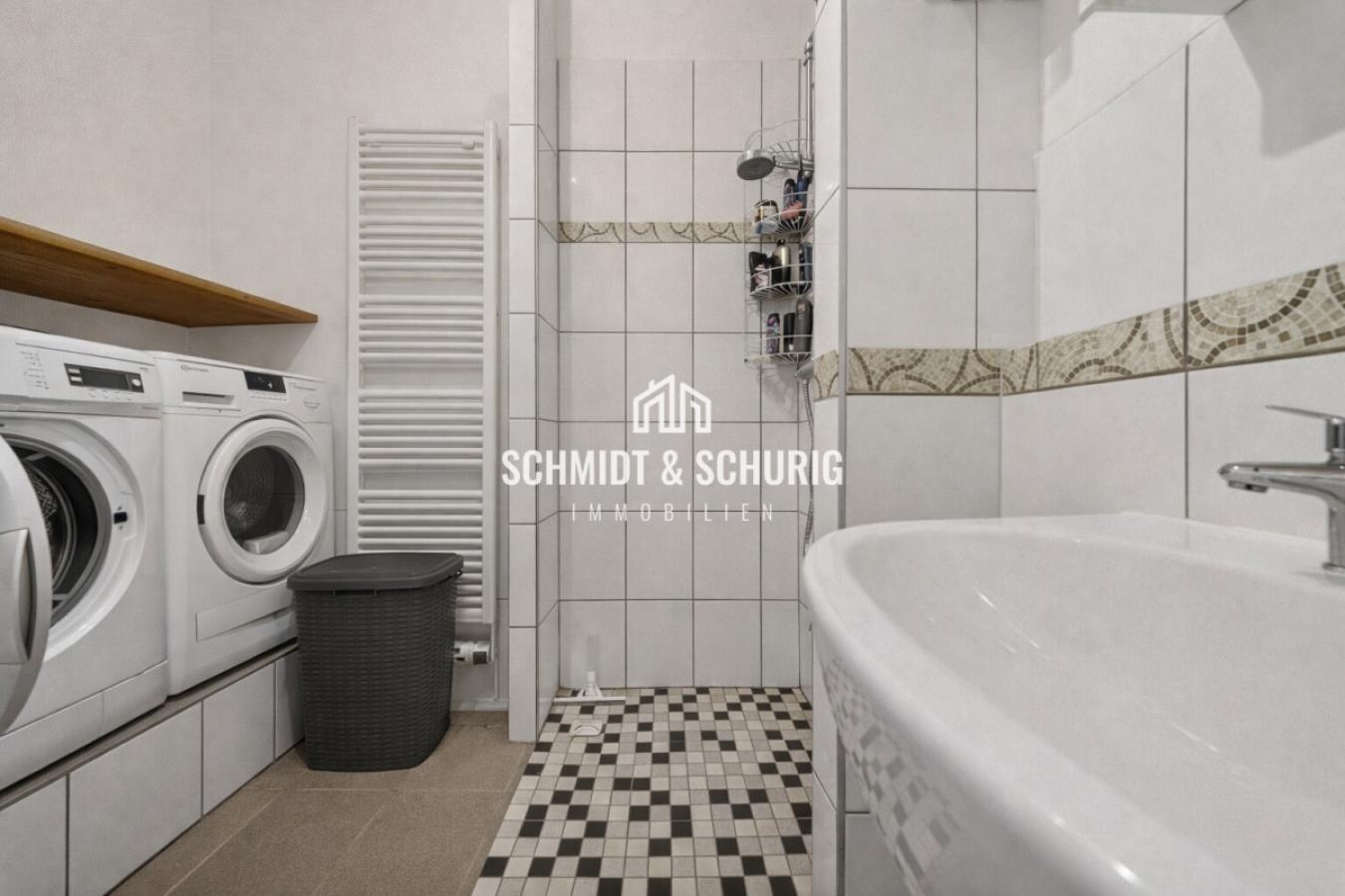 Badezimmer / EG rechts