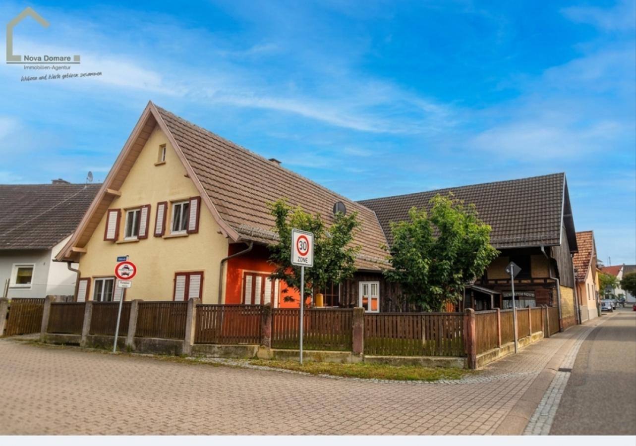 Außenansicht von der Straße