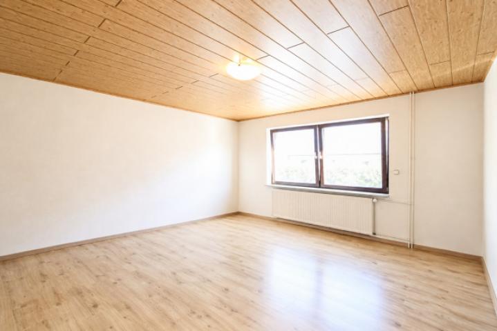 Wohnzimmer EG neu