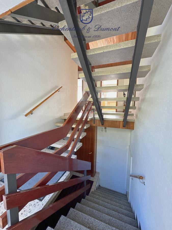 Treppe zum UG