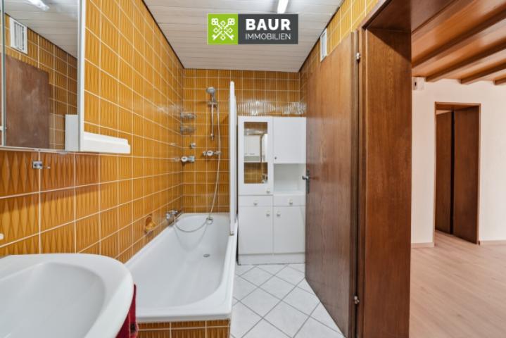 Badezimmer 01