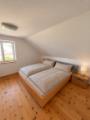Schlafzimmer OG