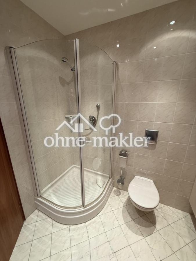 Dusche Dachgeschoss