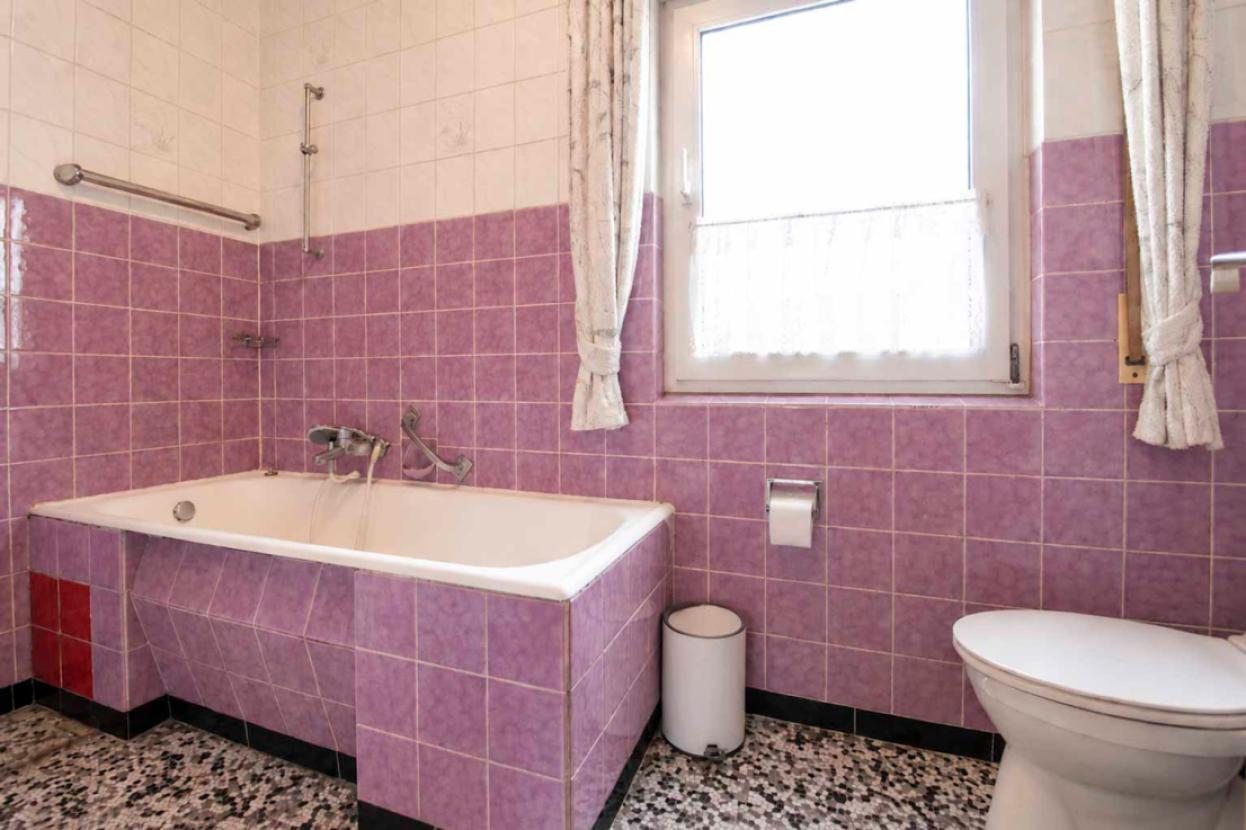 Badezimmer EG