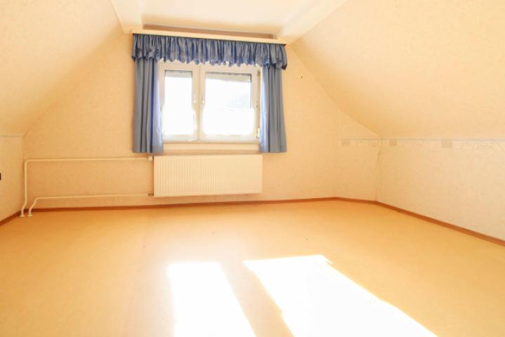 Schlafzimmer 3 OG