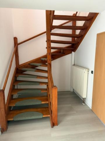 Treppe OG zu DG