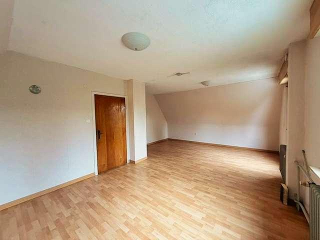 Großes Schlafzimmer OG