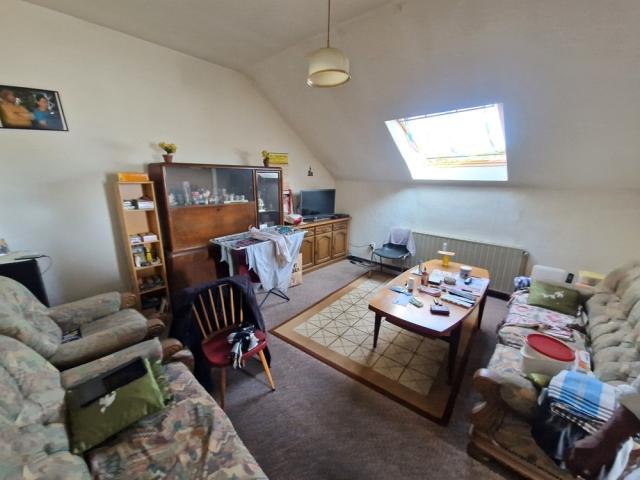 DG Wohnung links