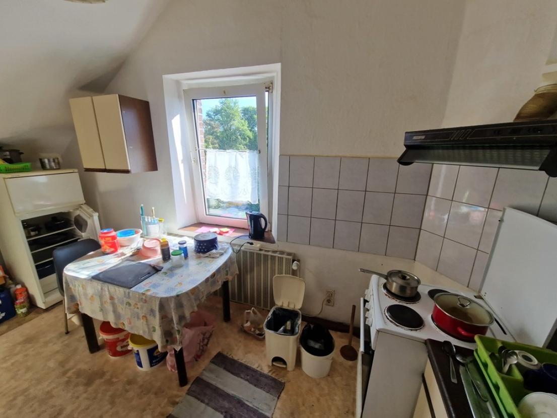 DG Wohnung links