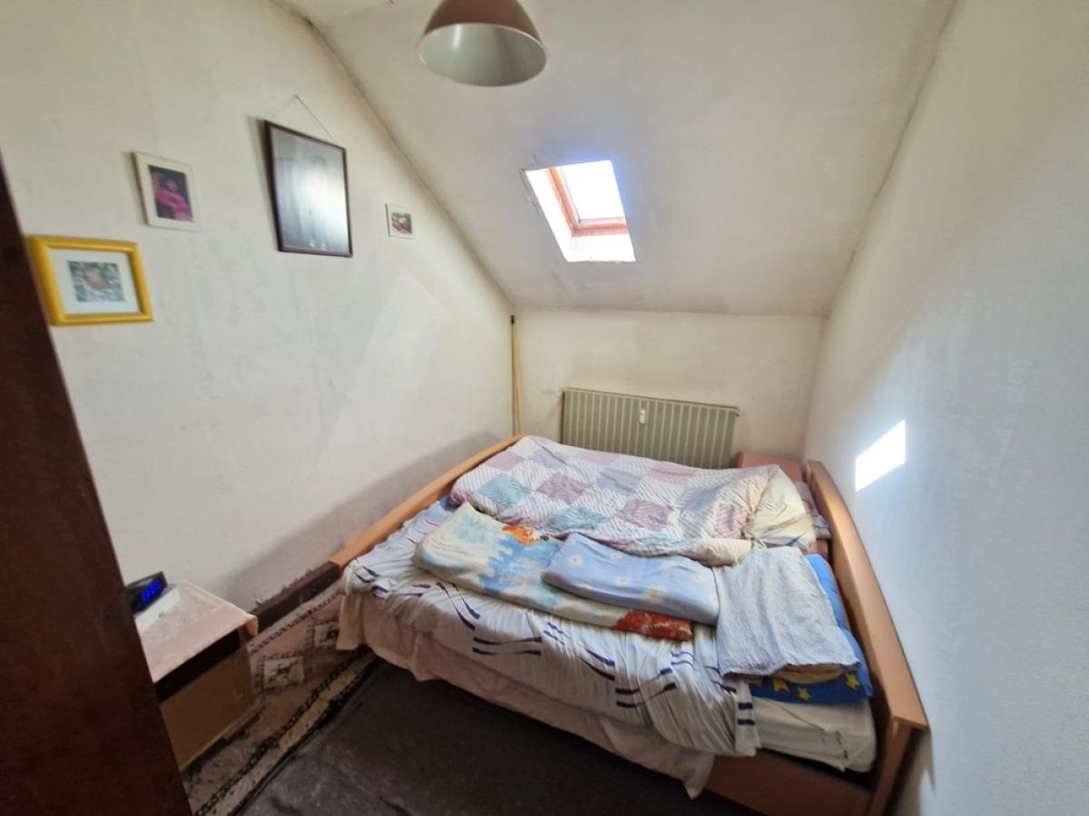 DG Wohnung links