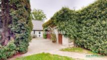Zufahrt und Garage