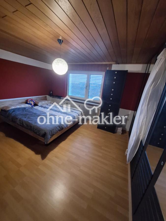 Schlafzimmer 1.OG
