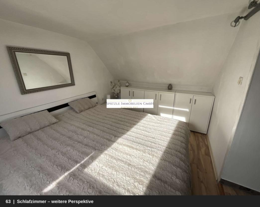 63_Schlafzimmer_weitere_Perspektive