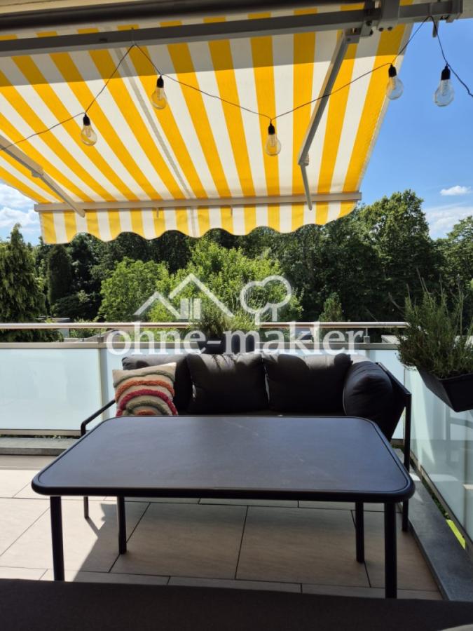 Blick aus Esszimmer auf den Ba
