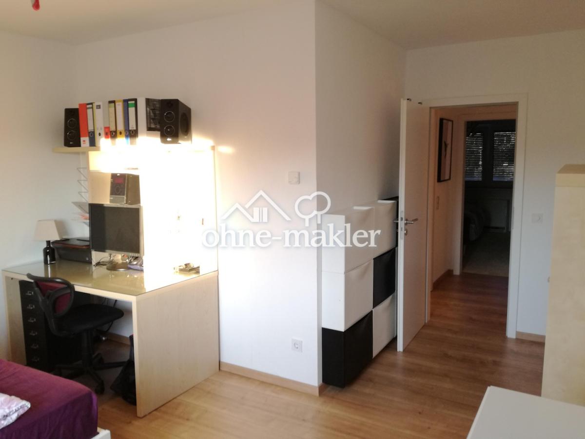Arbeitszimmer